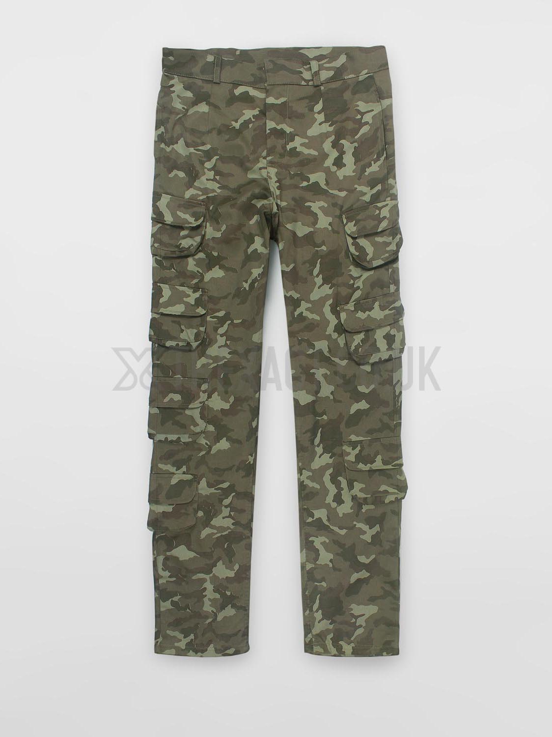 MULTI POCKET WIDE LEG FIT CAMO PRINT CARGO TROUSERS